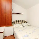 Apartments With Parking Space Okrug Gornji, Ciovo - 1107 Апартаменты Трогир