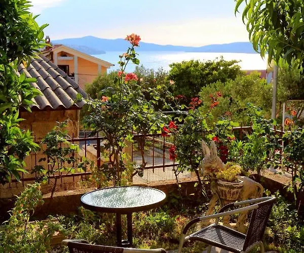 With Parking Space Okrug Gornji, Ciovo - 1107 *