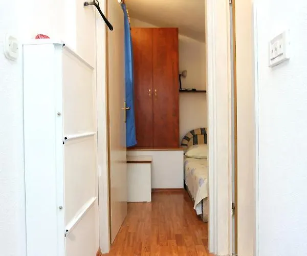 Apartament With Parking Space Okrug Gornji, Ciovo - 1107