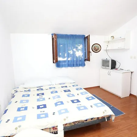 Apartments With A Parking Space Okrug Gornji, Ciovo - 1107 * Trogir